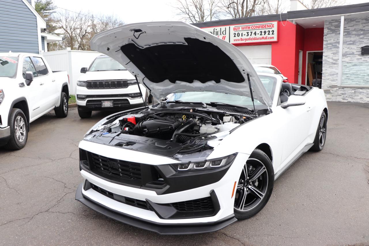 Ford Mustang EcoBoost Convertible 2025