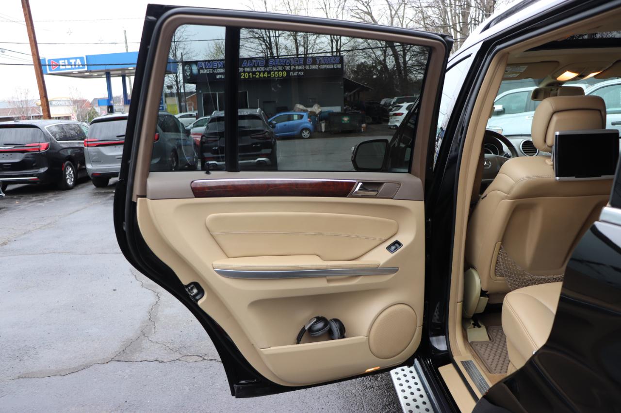 Mercedes-Benz GL-Class 4MATIC 4dr GL 450 2010