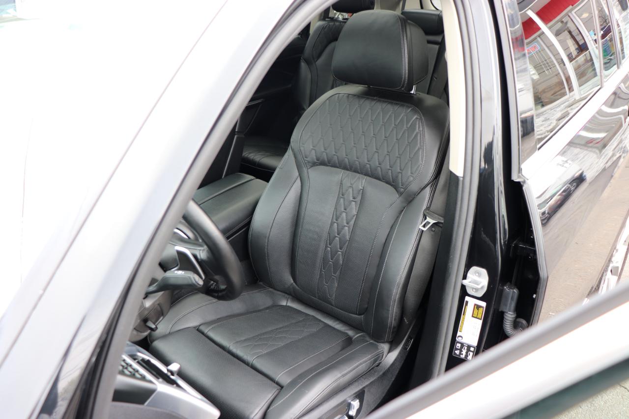 BMW X7 xDrive40i Sports Activity Vehicle 2025