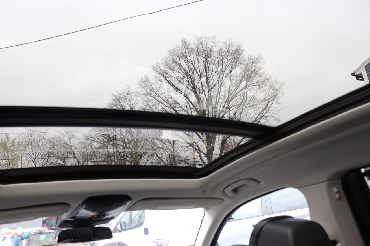 BMW X7 xDrive40i Sports Activity Vehicle 2025