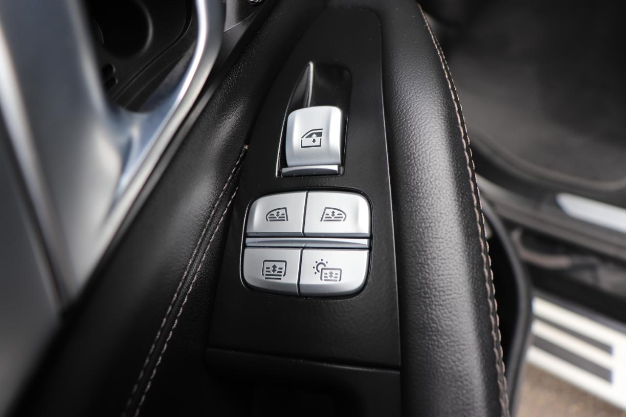 BMW X7 xDrive40i Sports Activity Vehicle 2025