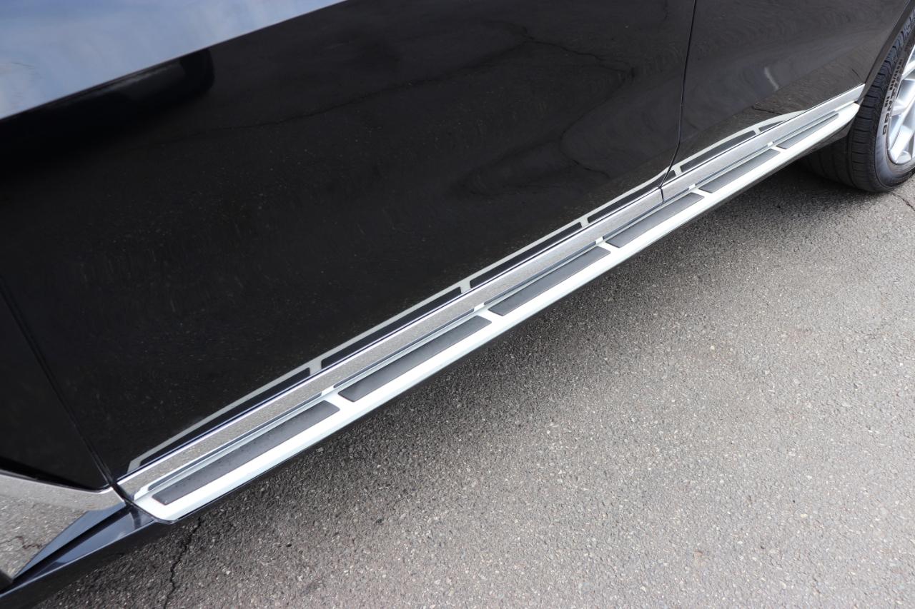 BMW X7 xDrive40i Sports Activity Vehicle 2025