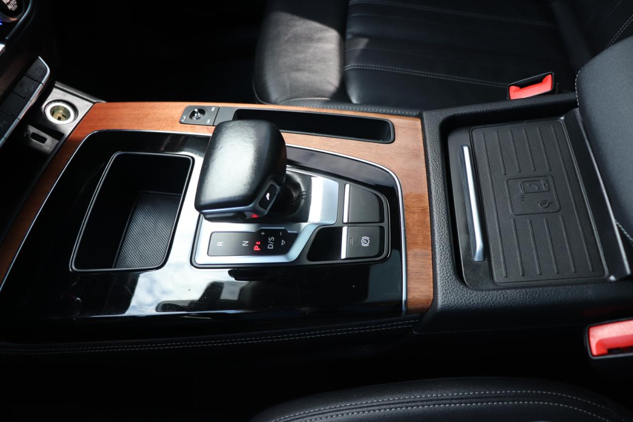 Audi Q5 Premium Plus 45 TFSI quattro 2021