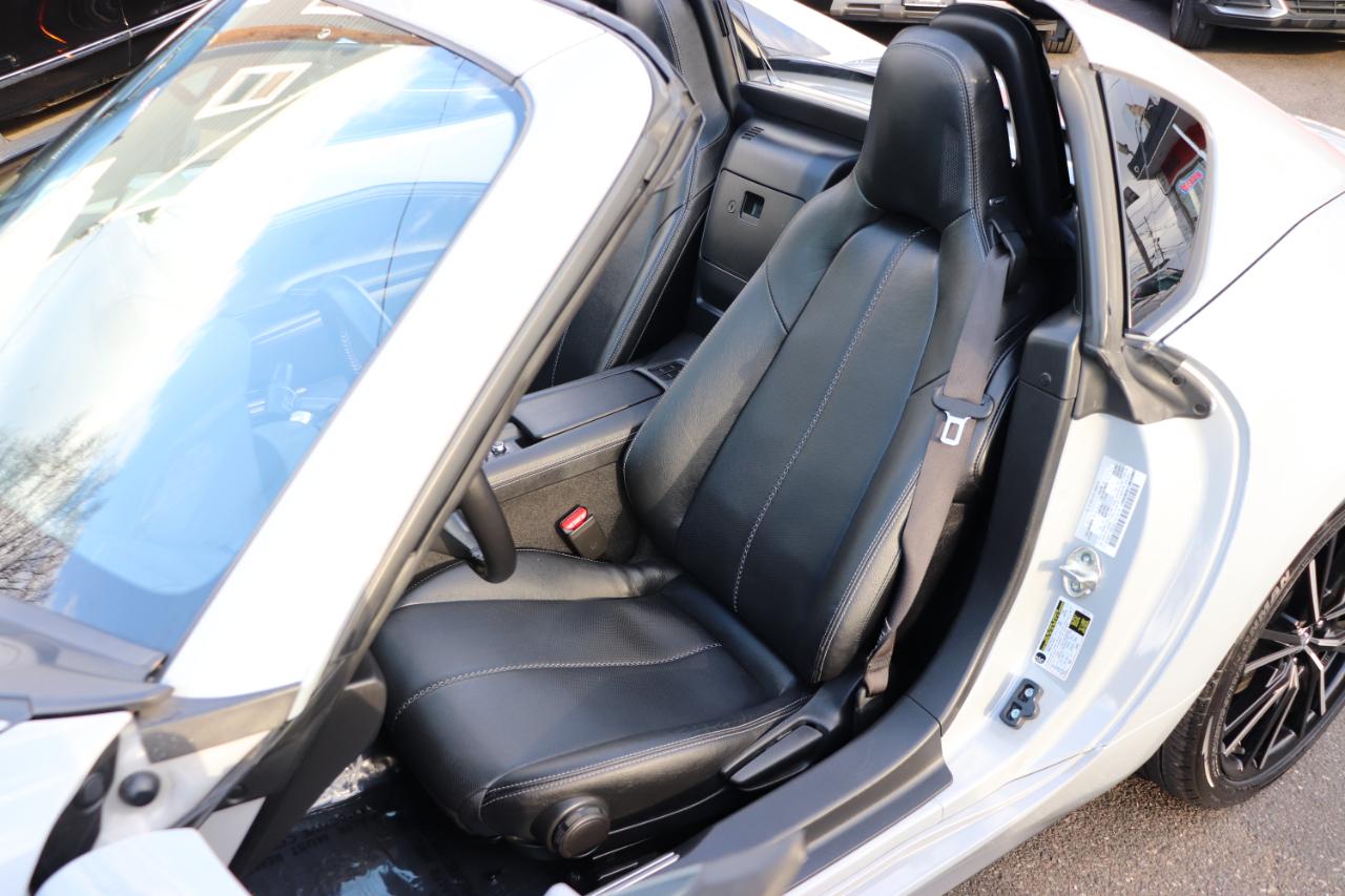 Mazda MX-5 Miata RF Grand Touring Auto 2025