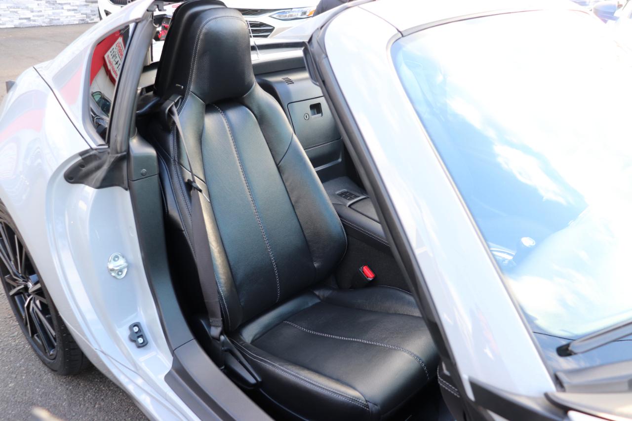 Mazda MX-5 Miata RF Grand Touring Auto 2025