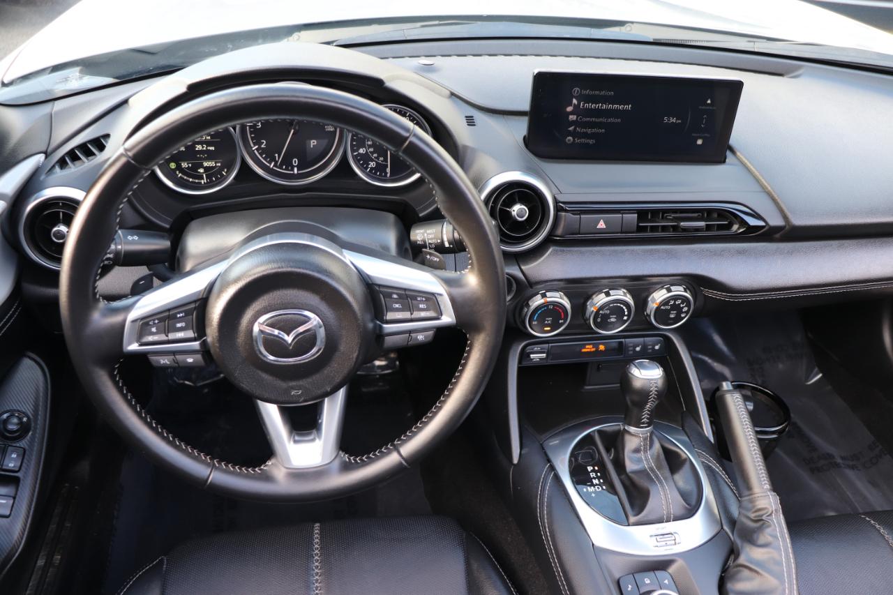 Mazda MX-5 Miata RF Grand Touring Auto 2025