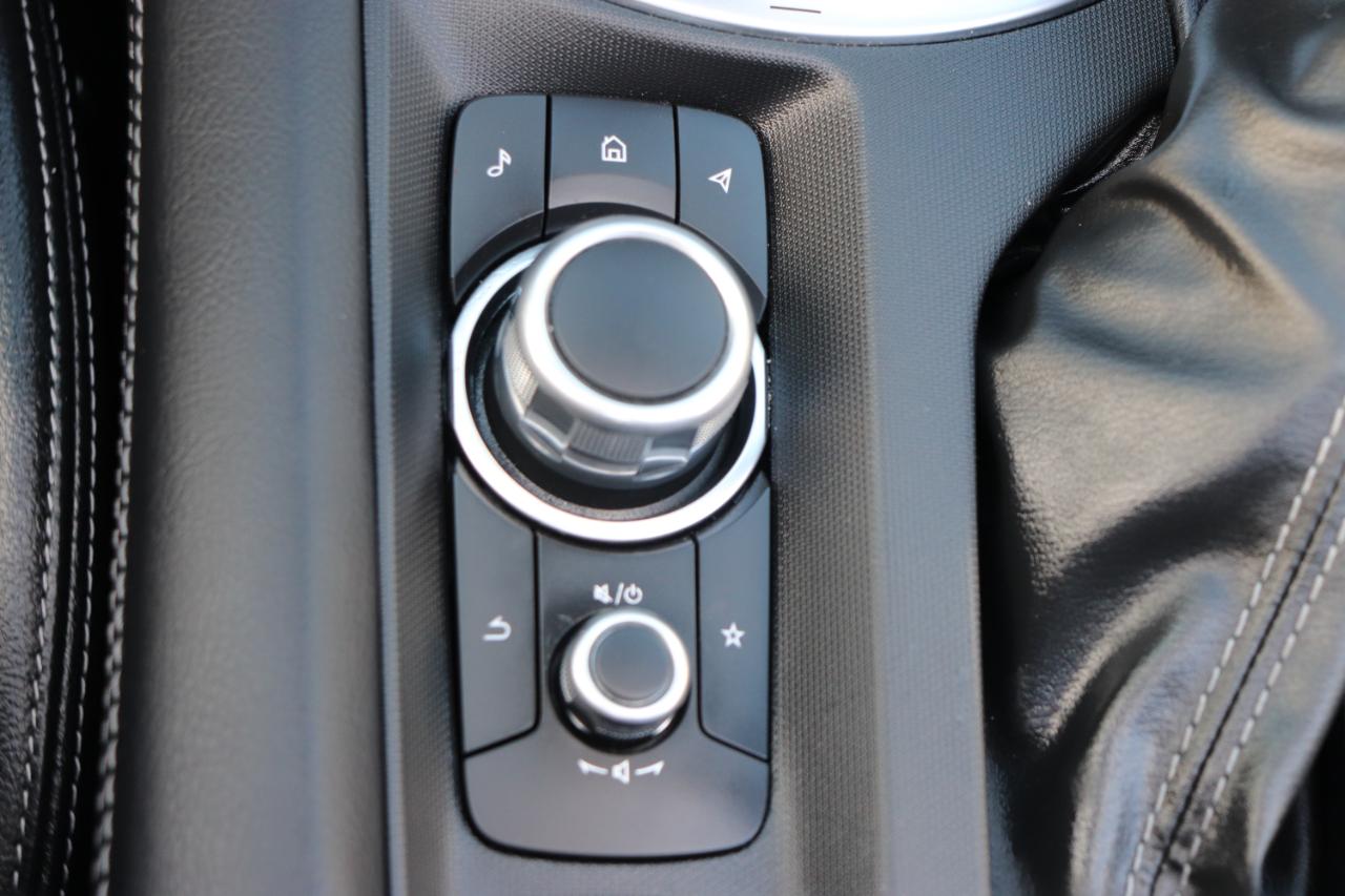 Mazda MX-5 Miata RF Grand Touring Auto 2025