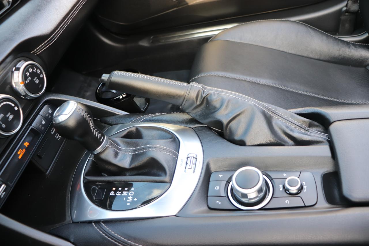 Mazda MX-5 Miata RF Grand Touring Auto 2025