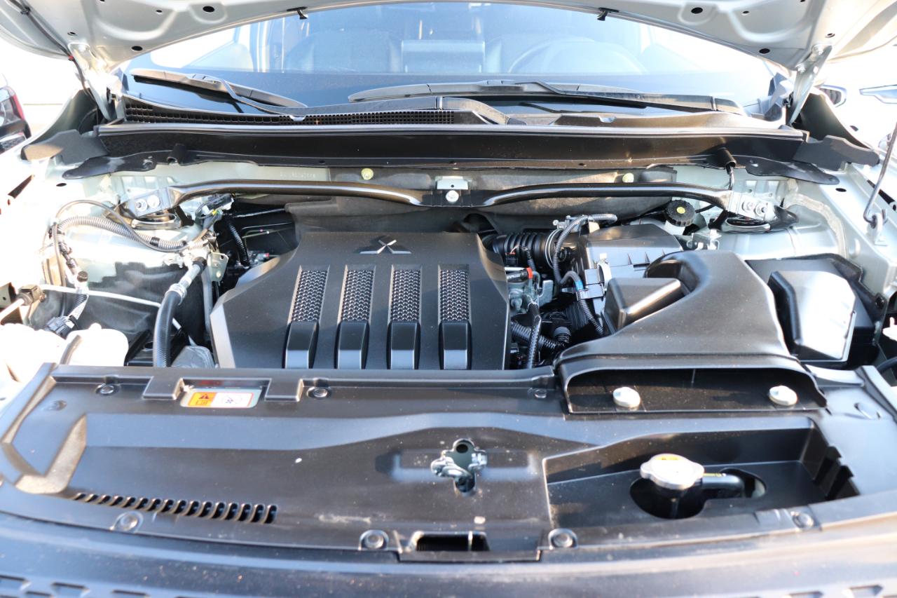 Mitsubishi Eclipse Cross SE Special Edition S-AWC 2024