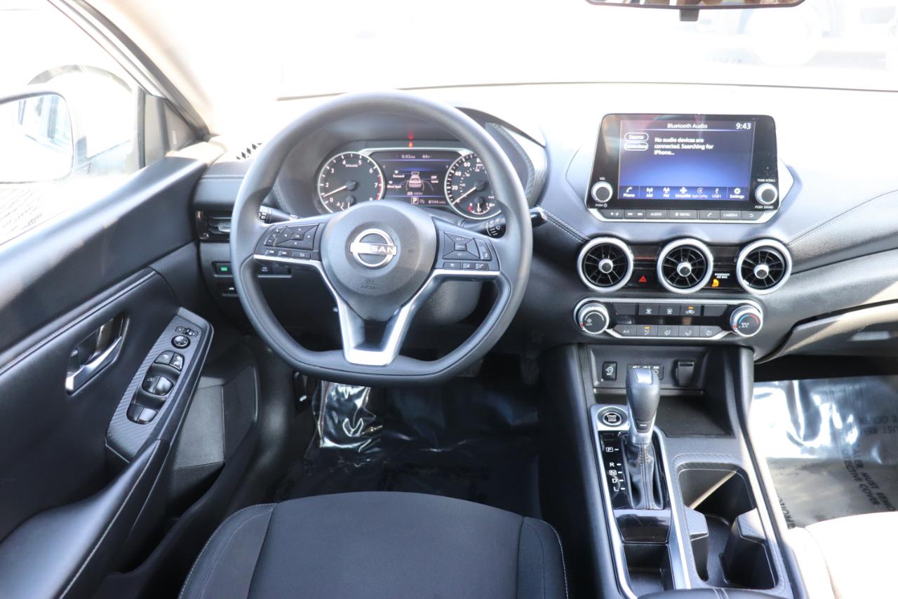 Nissan Sentra SV CVT 2024