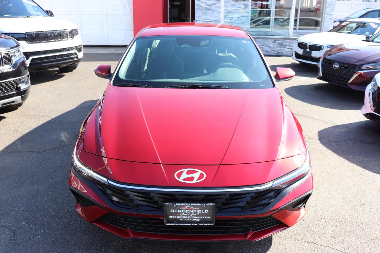 Hyundai Elantra SEL IVT 2024