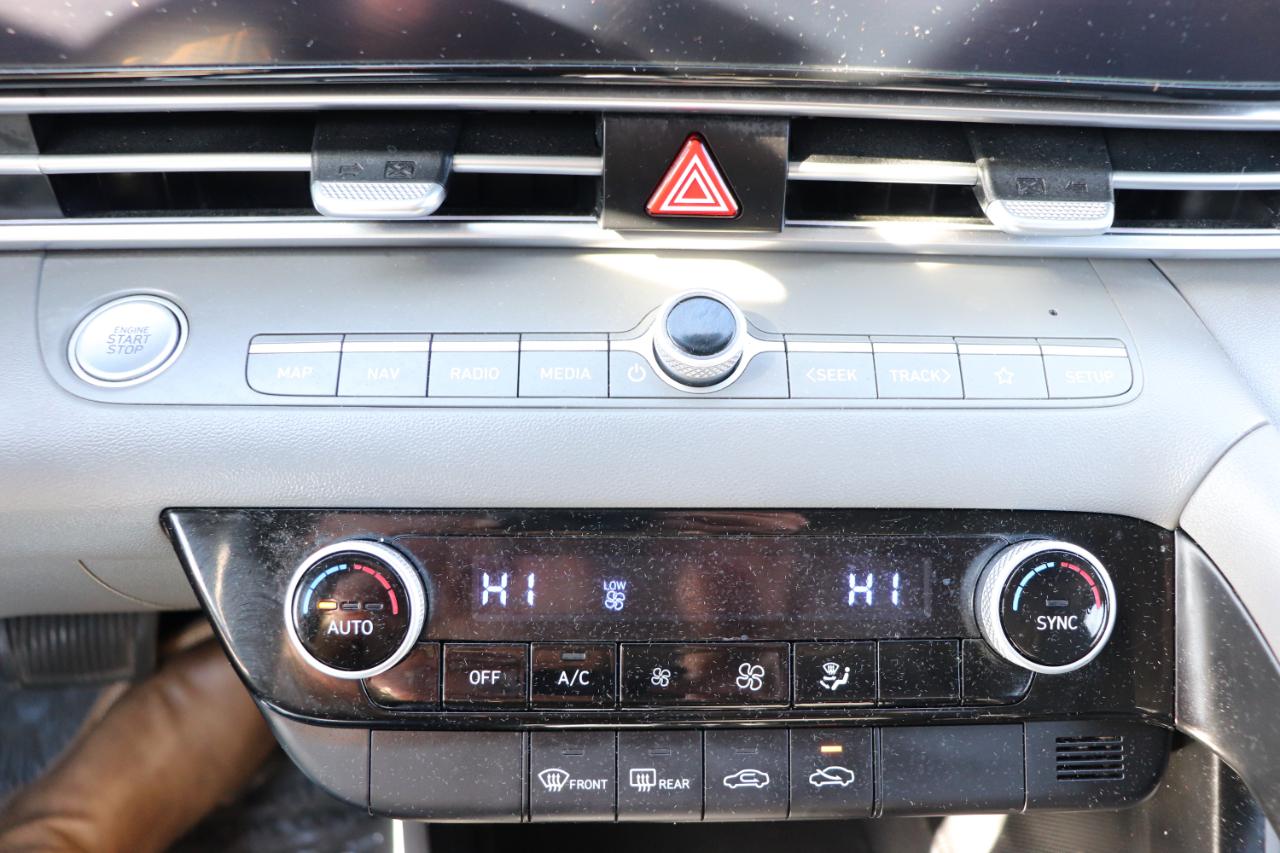 Hyundai Elantra SEL IVT 2024