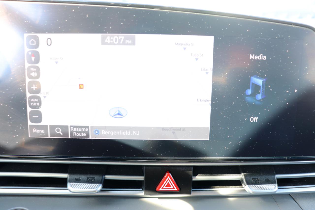 Hyundai Elantra SEL IVT 2024