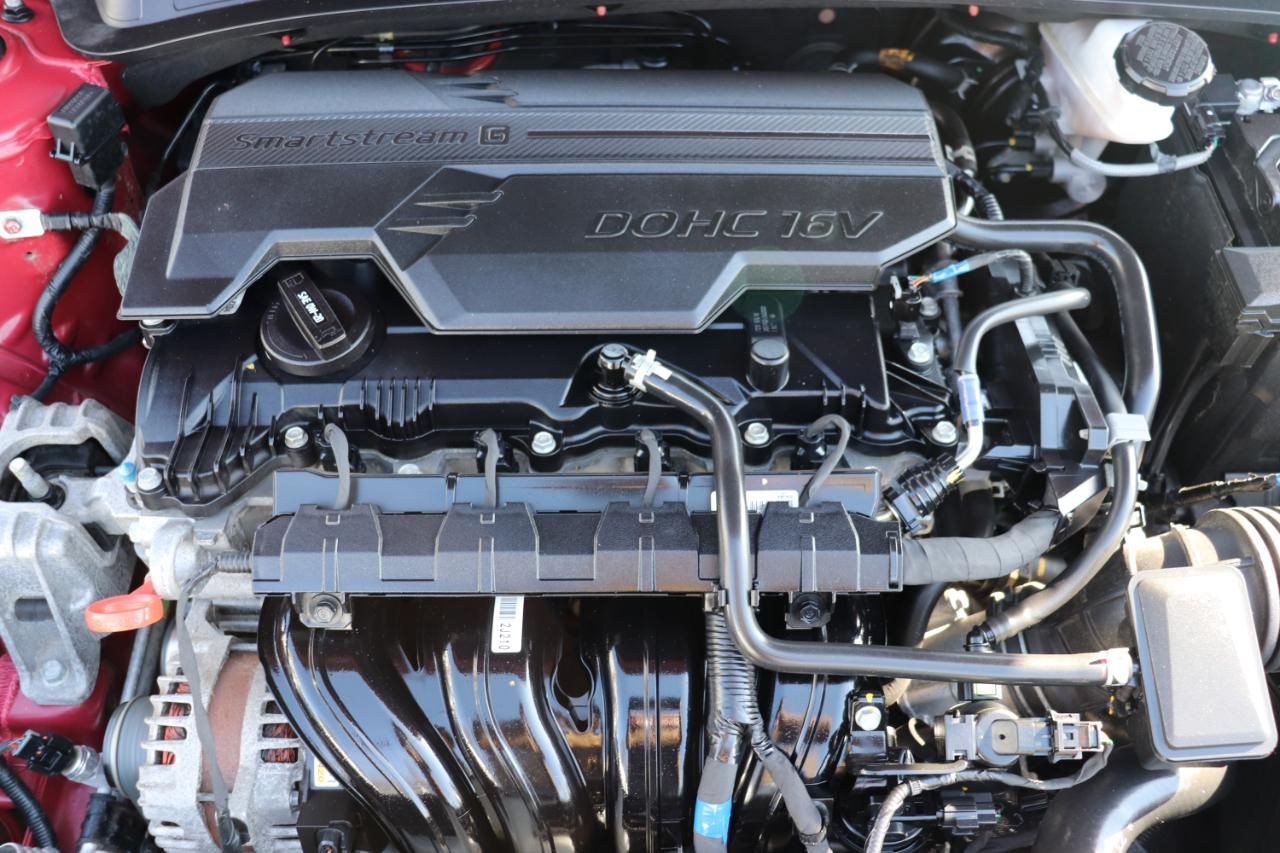 Hyundai Elantra SEL IVT 2024