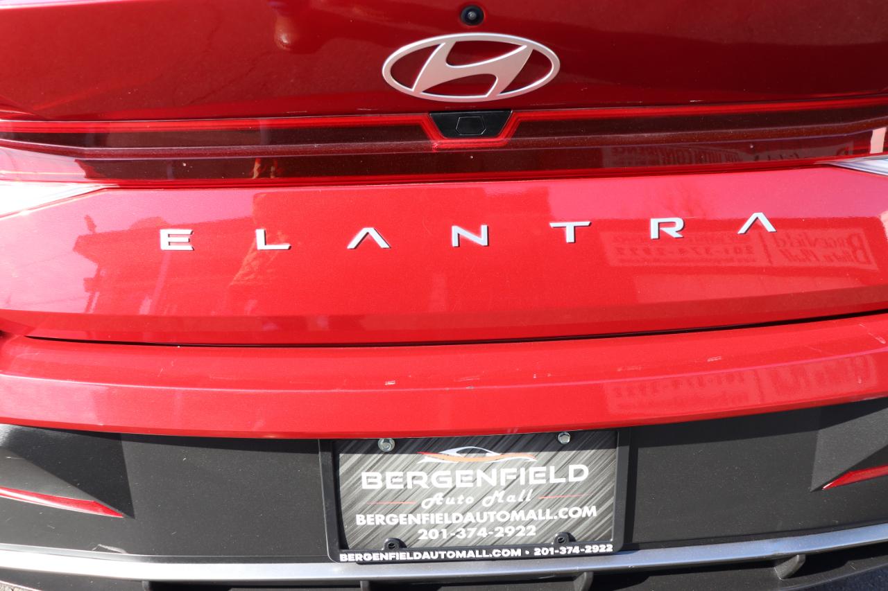 Hyundai Elantra SEL IVT 2024
