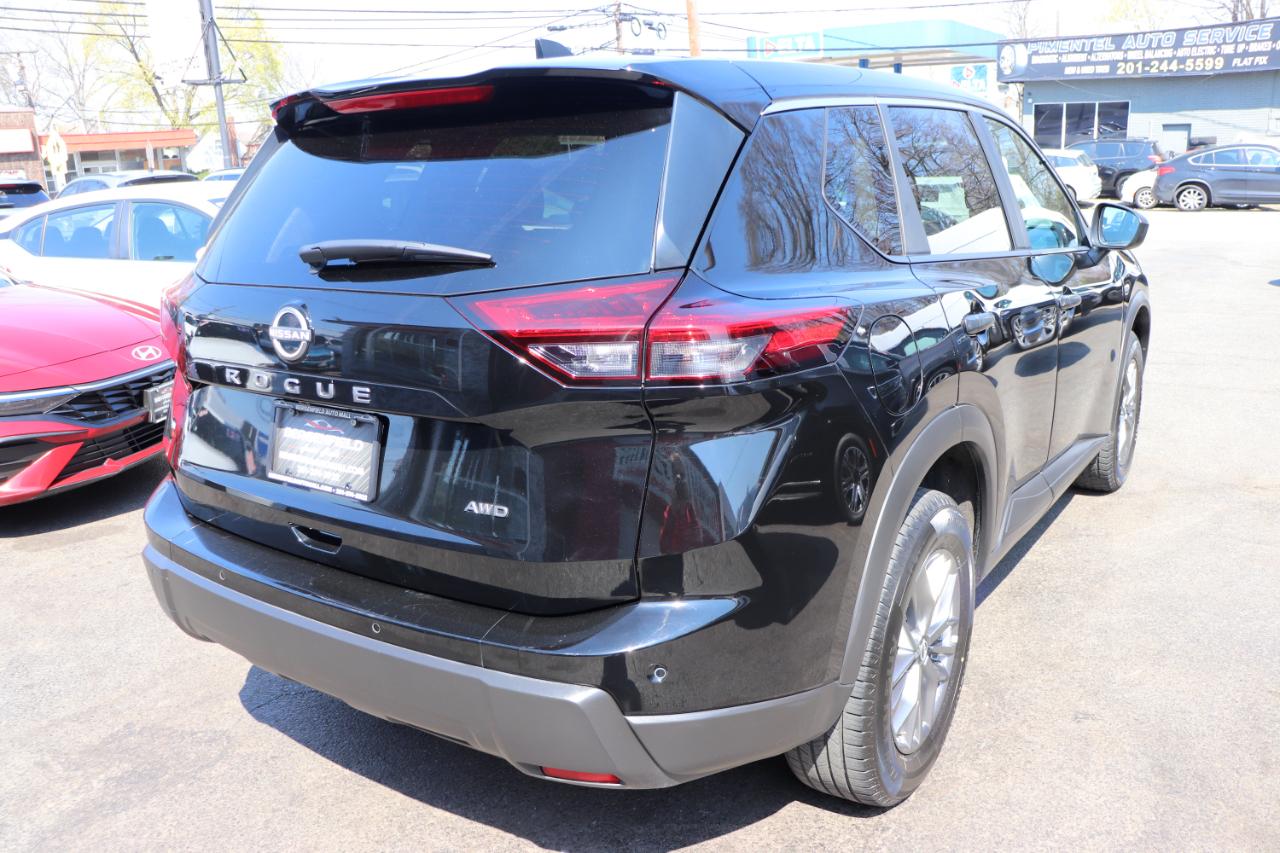 Nissan Rogue AWD S 2024