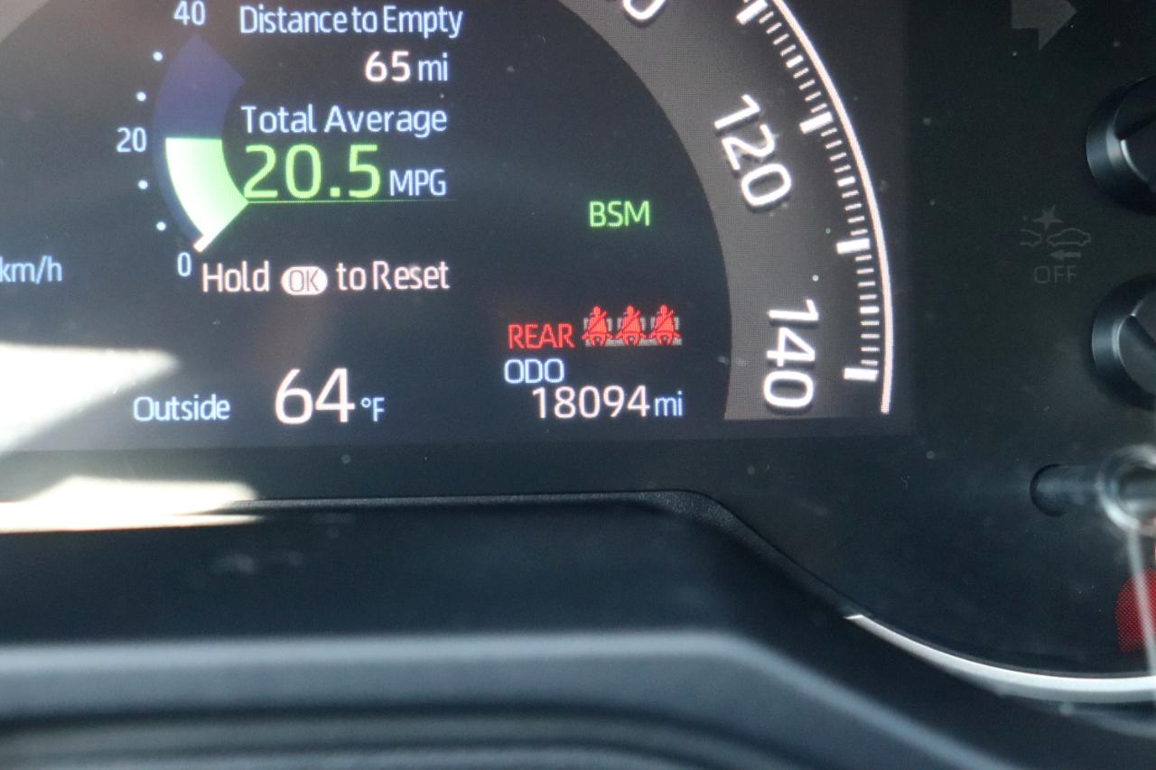 Toyota RAV4 XLE AWD (Natl) 2025