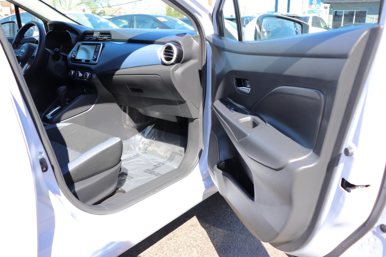 Nissan Versa SV CVT 2024