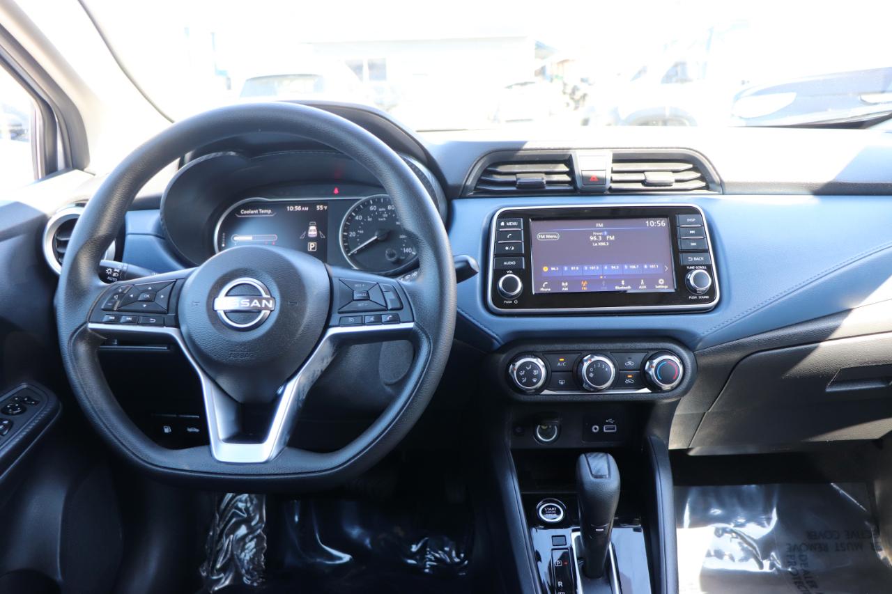 Nissan Versa SV CVT 2024