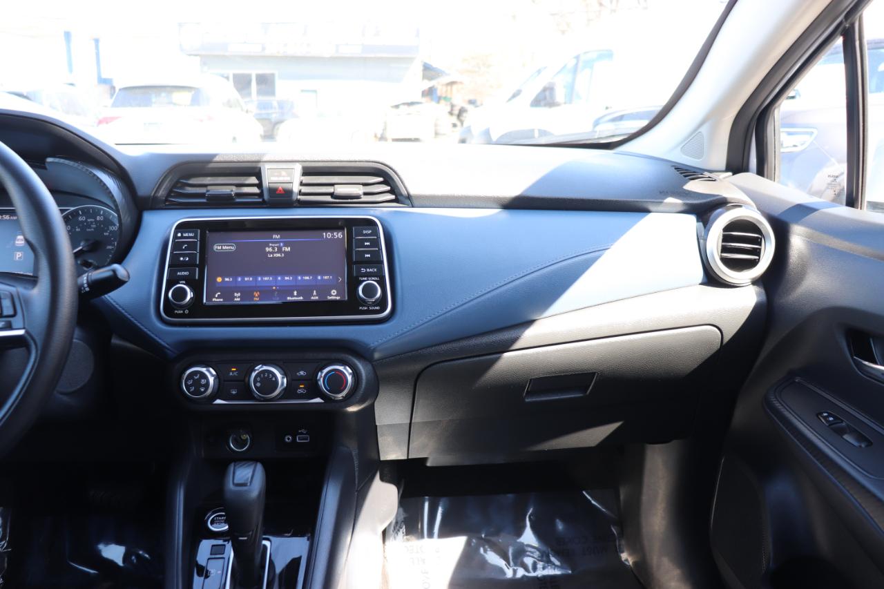 Nissan Versa SV CVT 2024