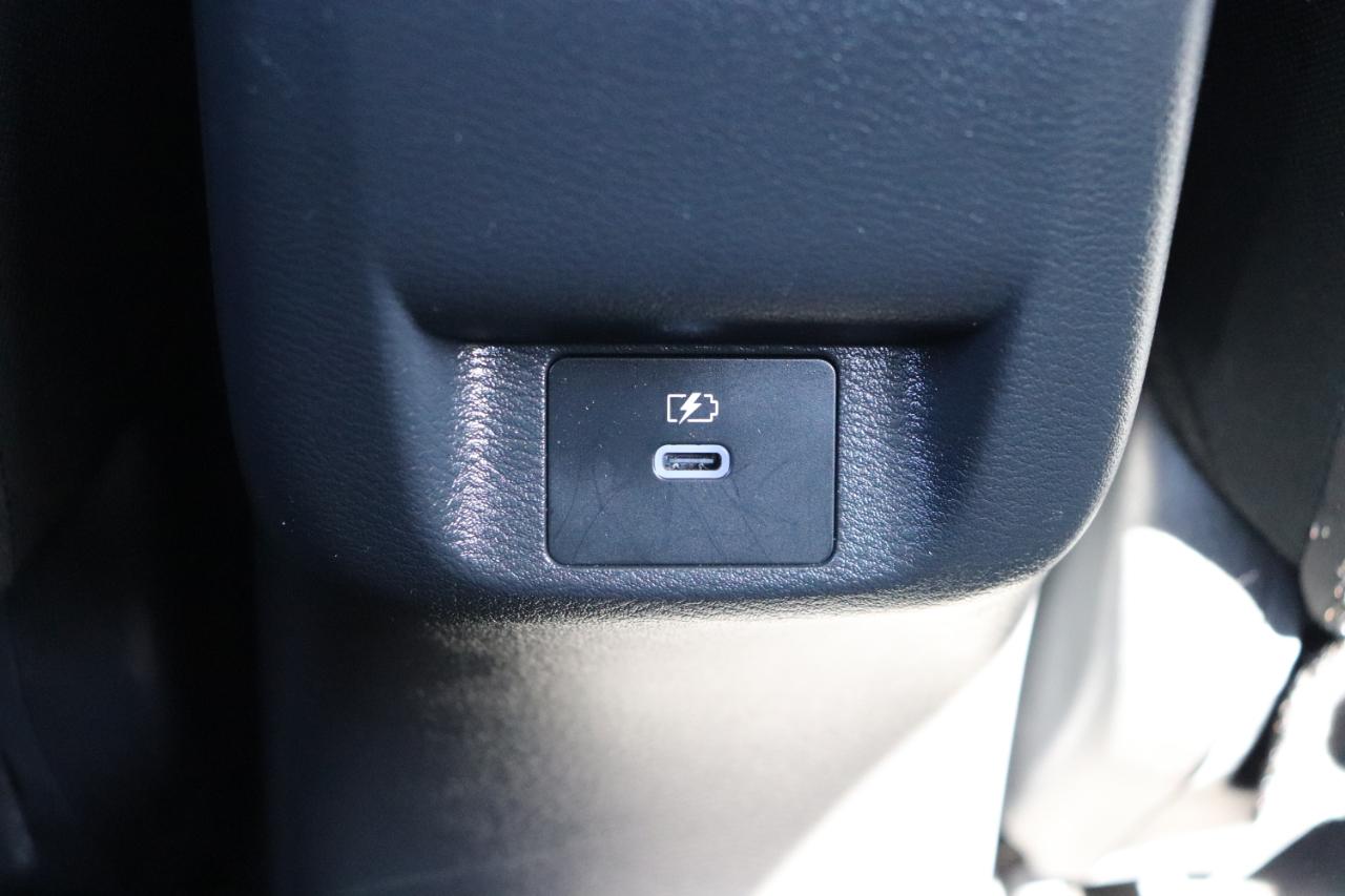 Nissan Versa SV CVT 2024