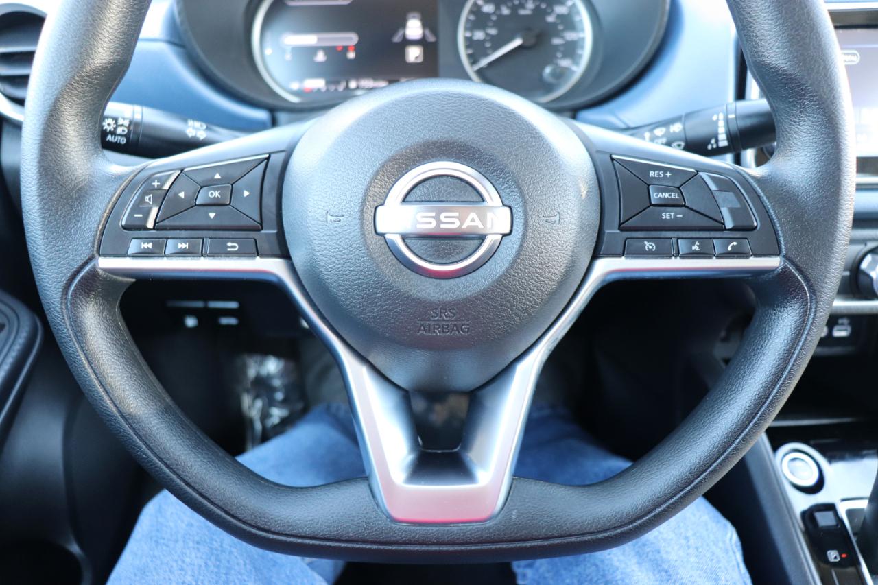 Nissan Versa SV CVT 2024