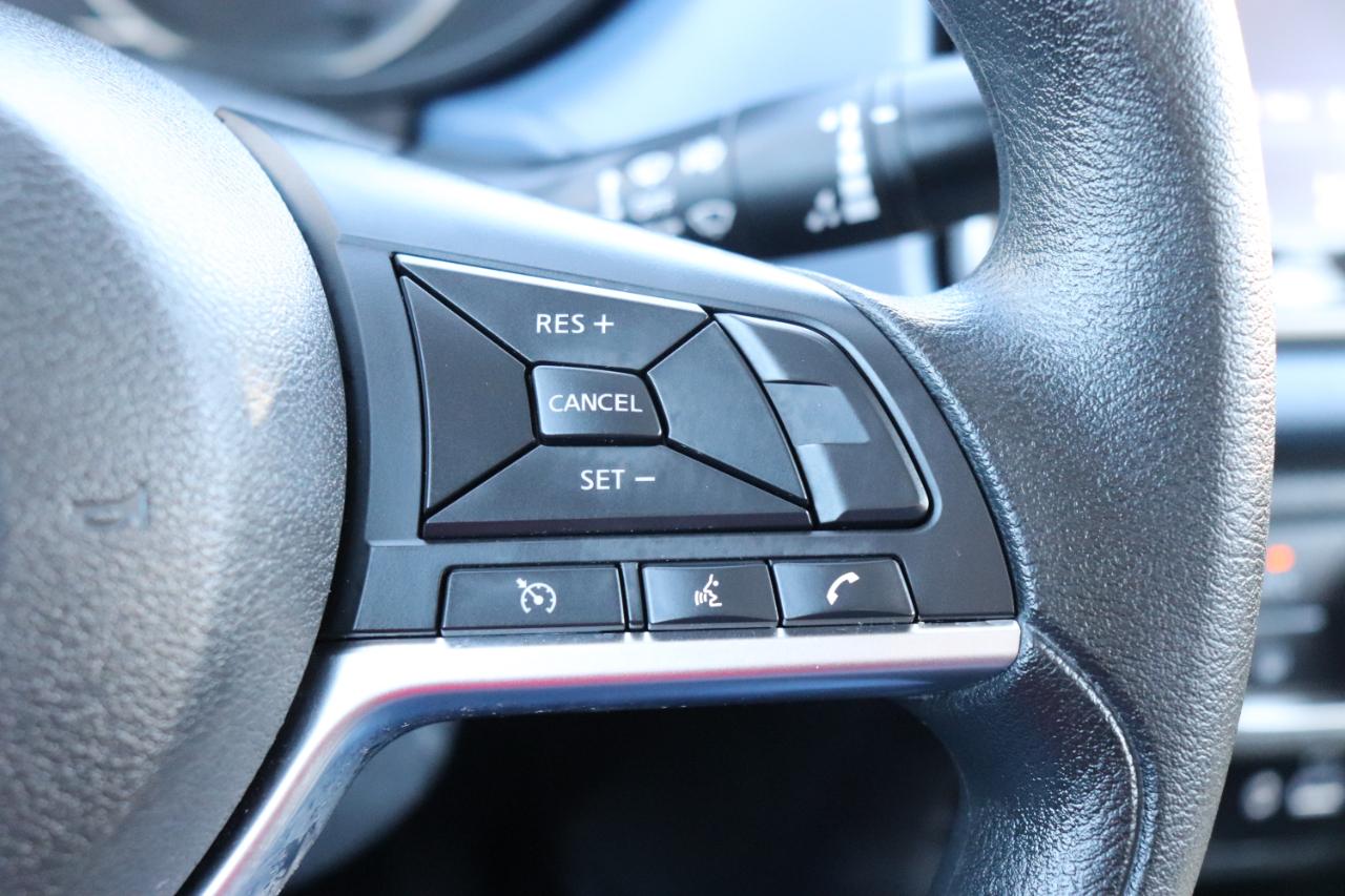 Nissan Versa SV CVT 2024