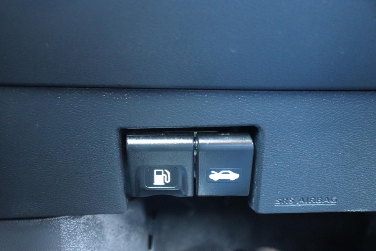 Nissan Versa SV CVT 2024