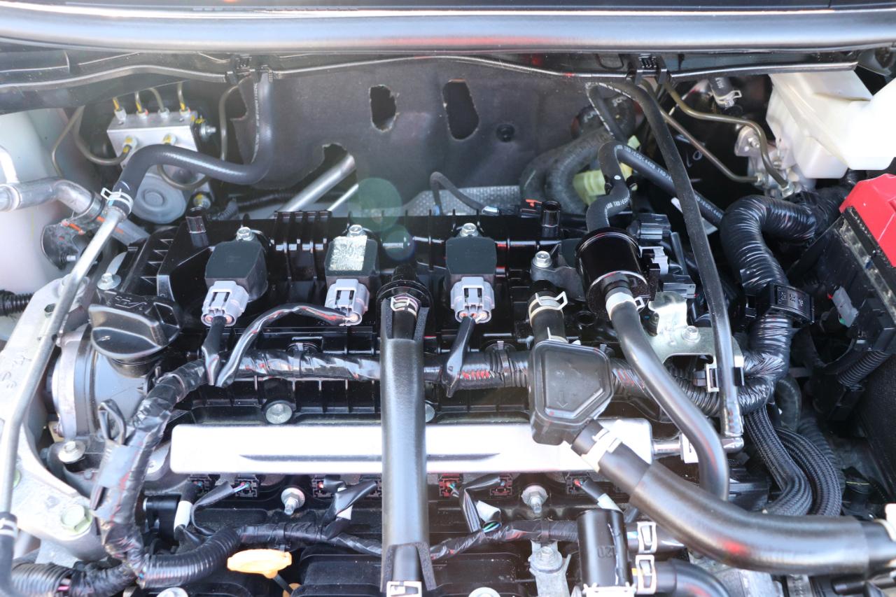 Nissan Versa SV CVT 2024