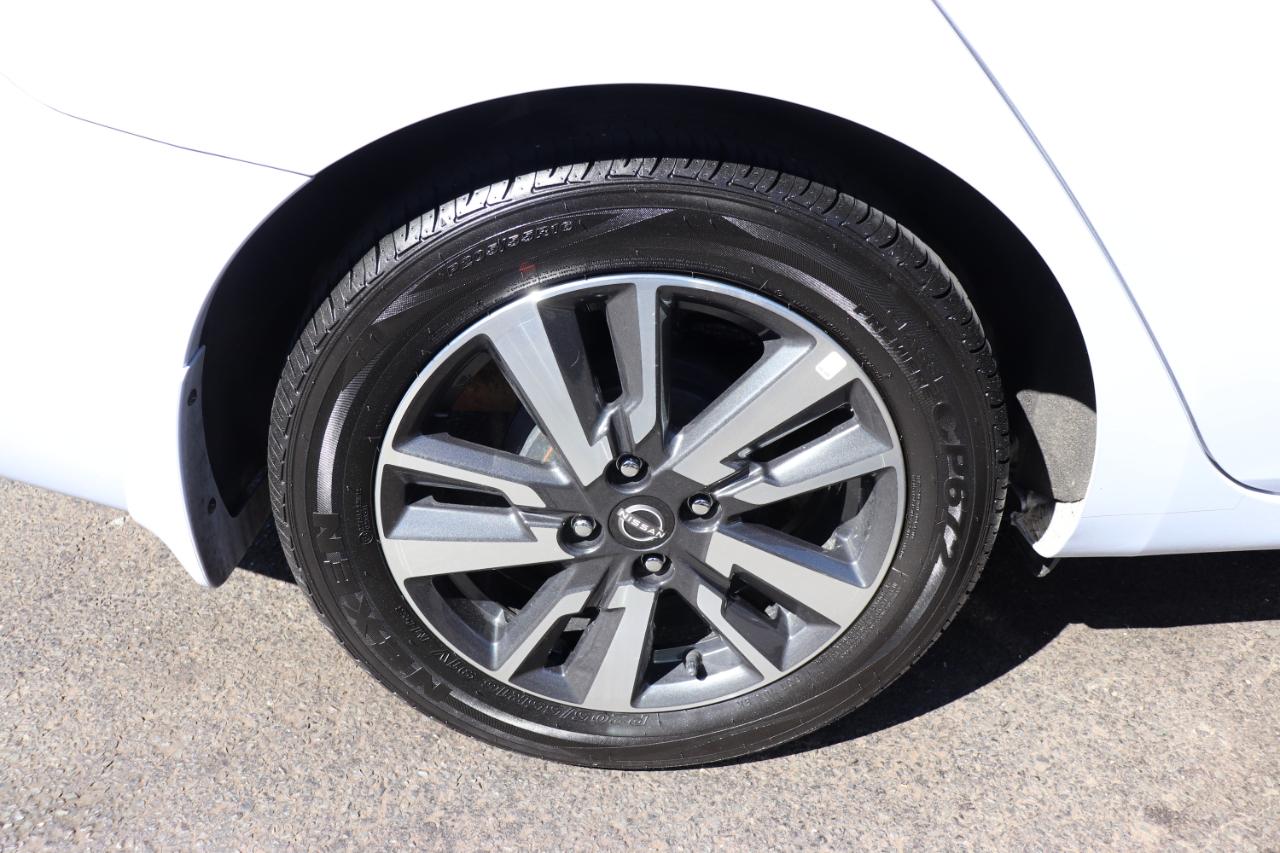 Nissan Versa SV CVT 2024