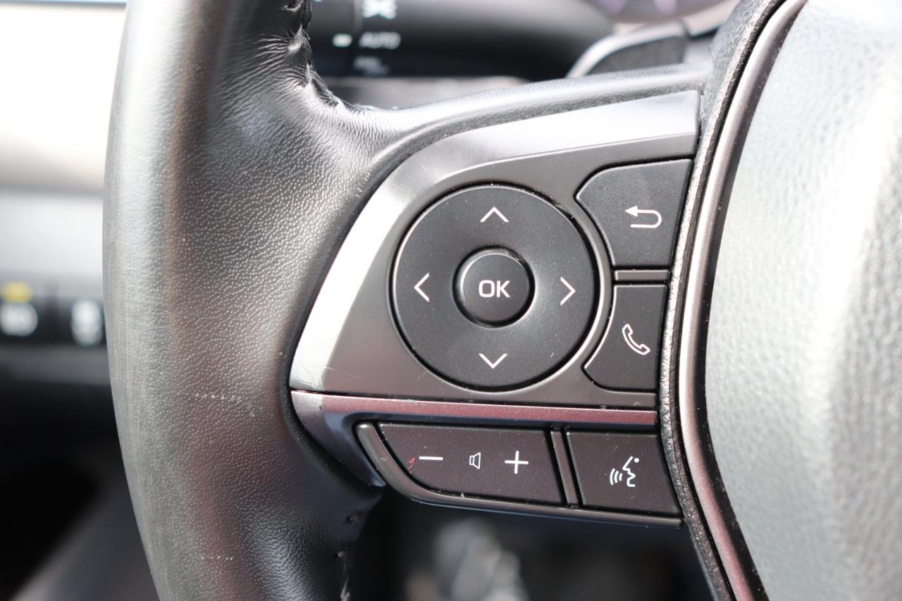 Toyota Camry SE Auto (Natl) 2023