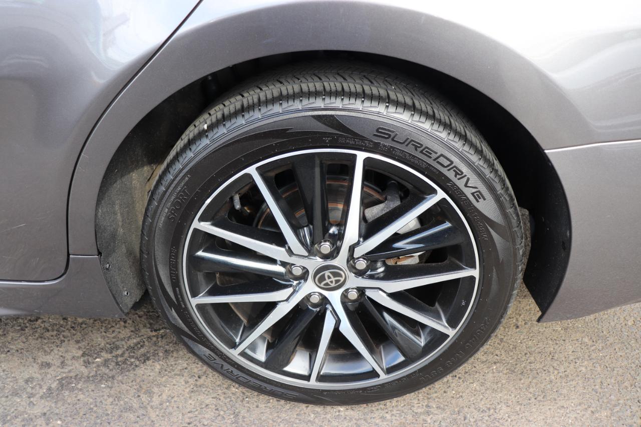 Toyota Camry SE Auto (Natl) 2023