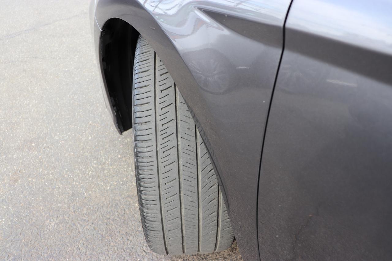 Toyota Camry SE Auto (Natl) 2023