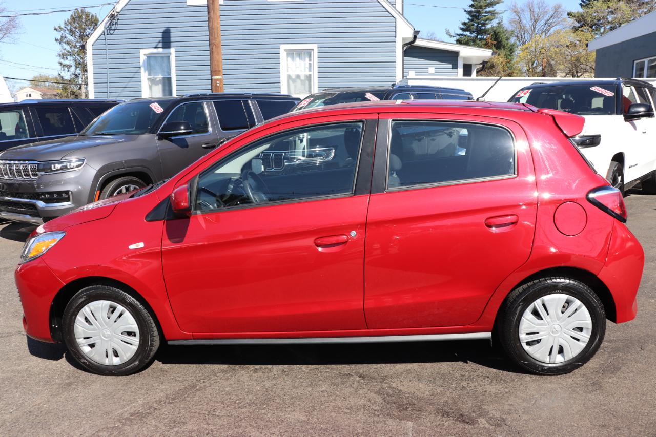 Mitsubishi Mirage ES CVT 2024