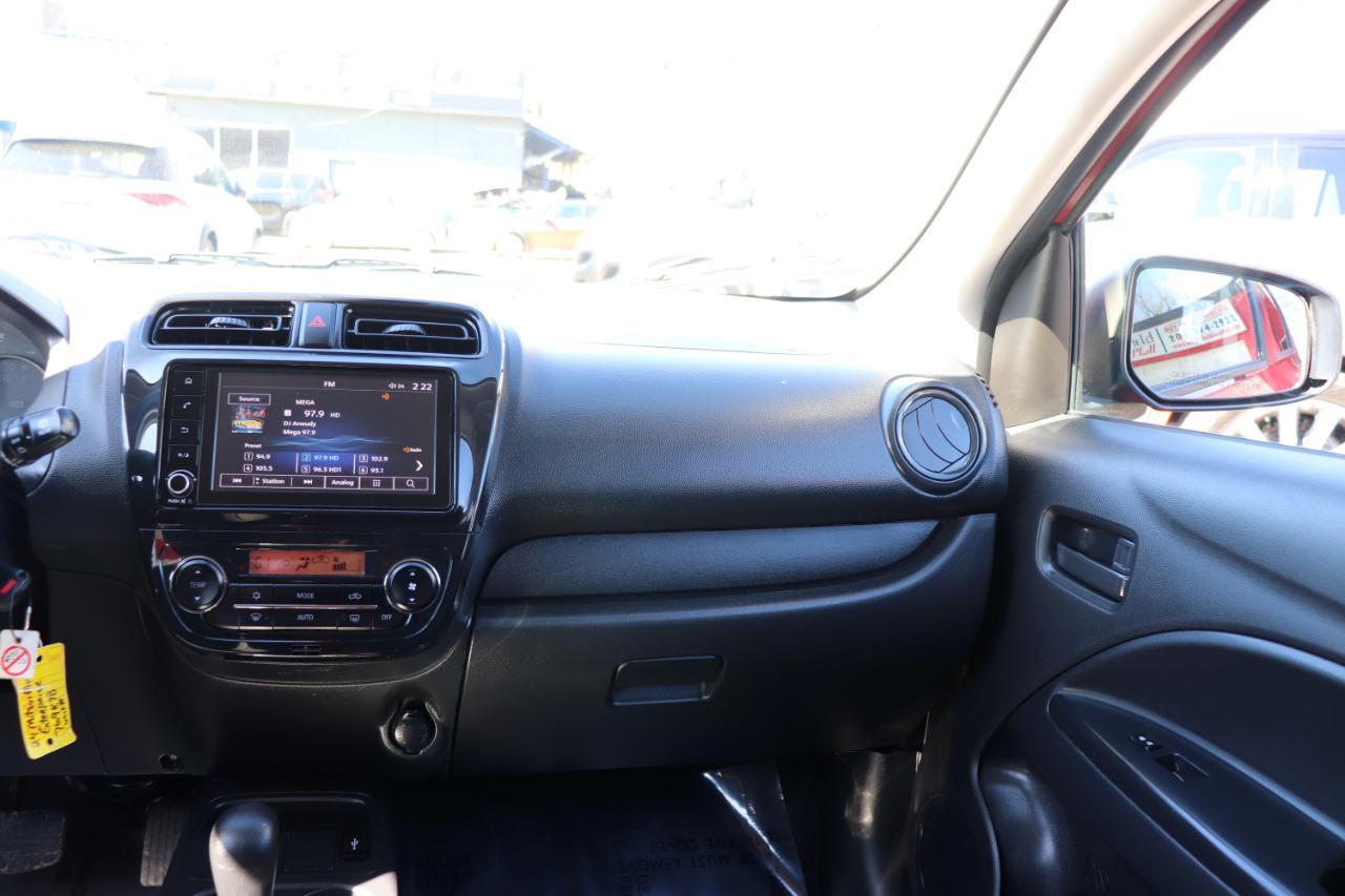 Mitsubishi Mirage ES CVT 2024