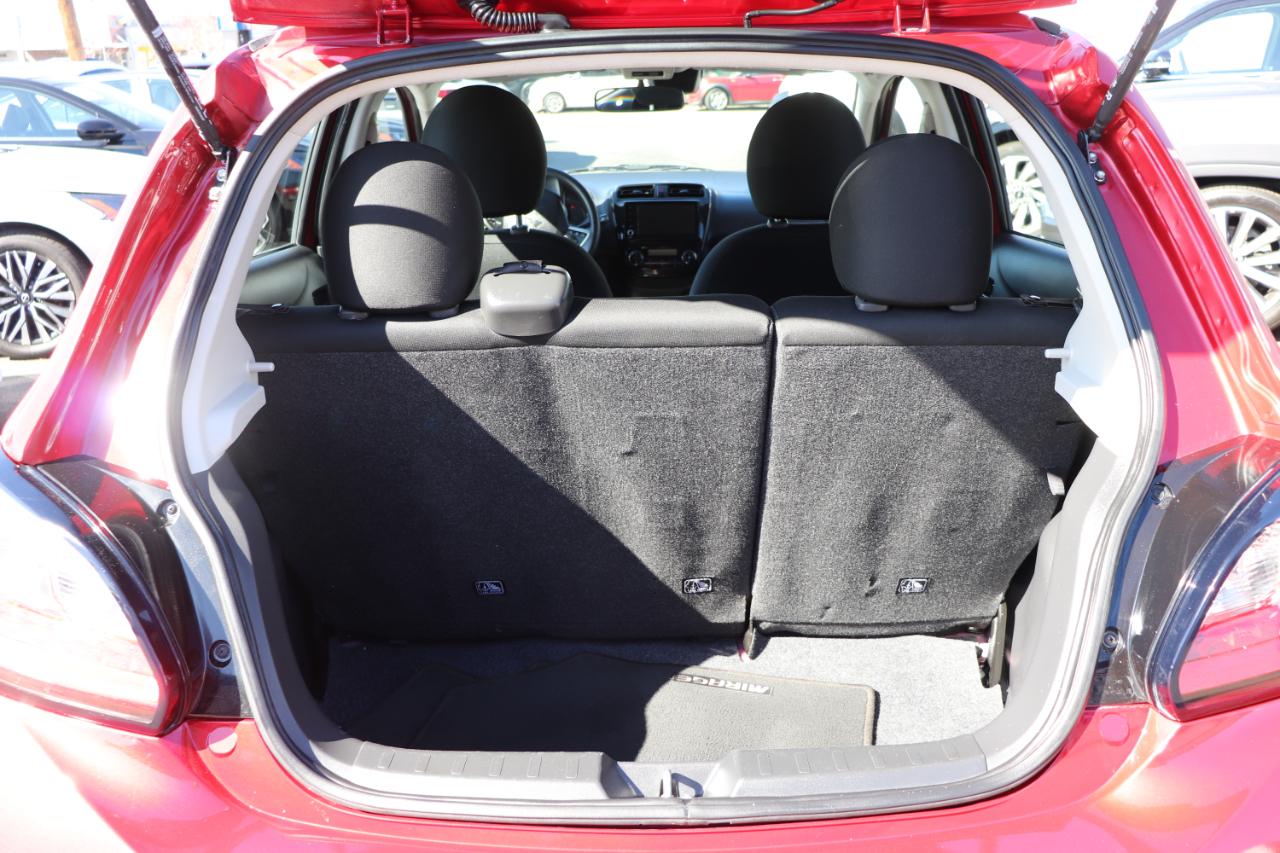 Mitsubishi Mirage ES CVT 2024