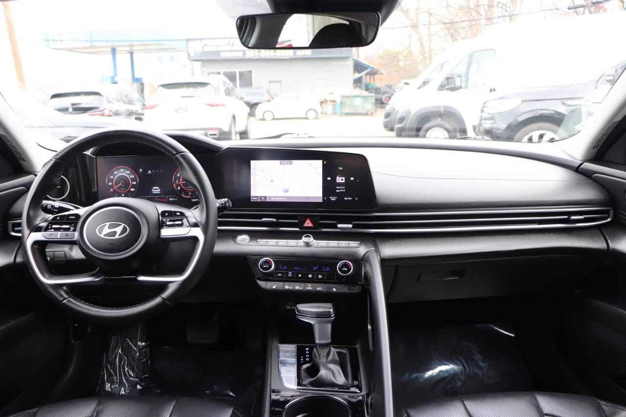 Hyundai Elantra Limited IVT 2024