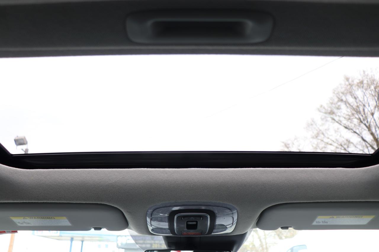 Hyundai Elantra Limited IVT 2024