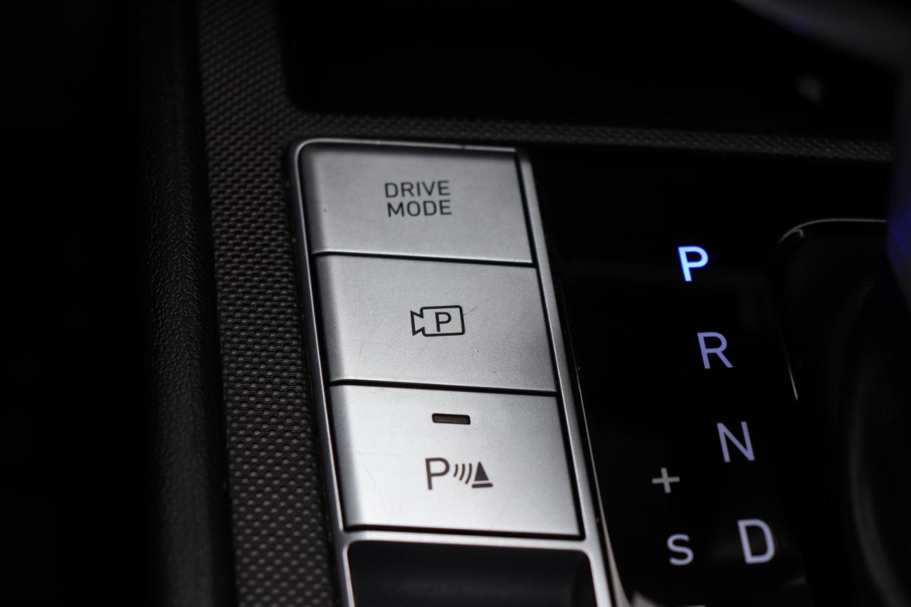 Hyundai Elantra Limited IVT 2024