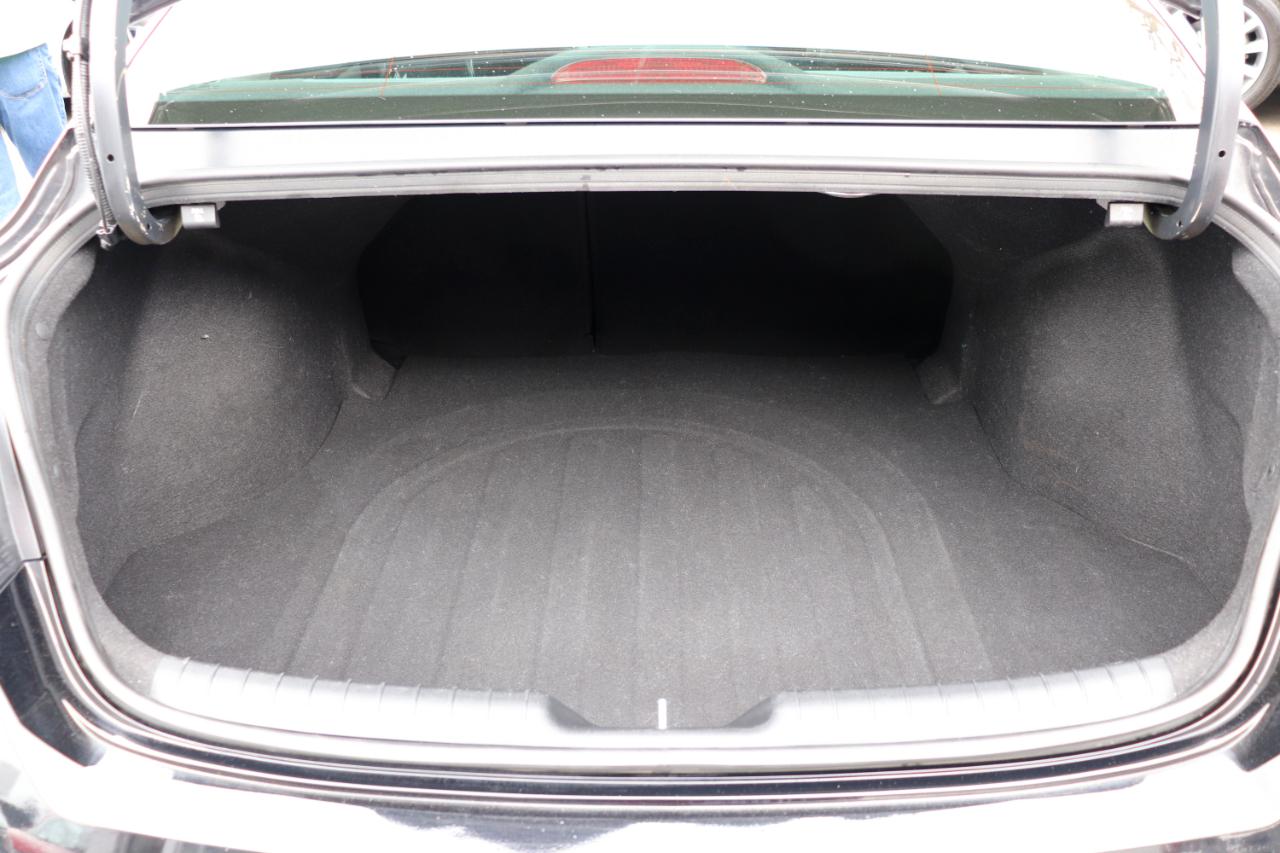 Hyundai Elantra Limited IVT 2024