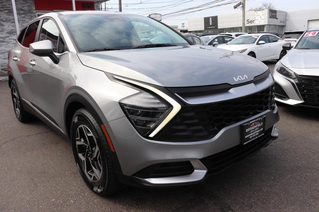 Kia Sportage LX FWD 2024