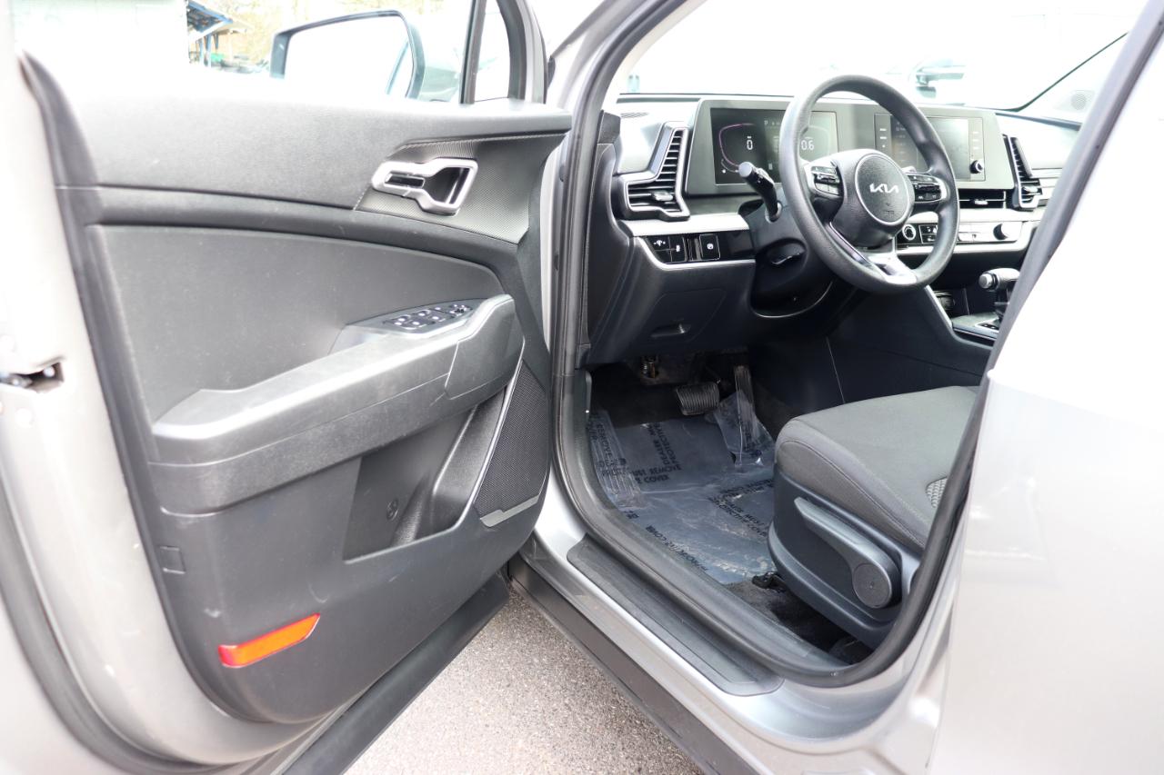 Kia Sportage LX FWD 2024