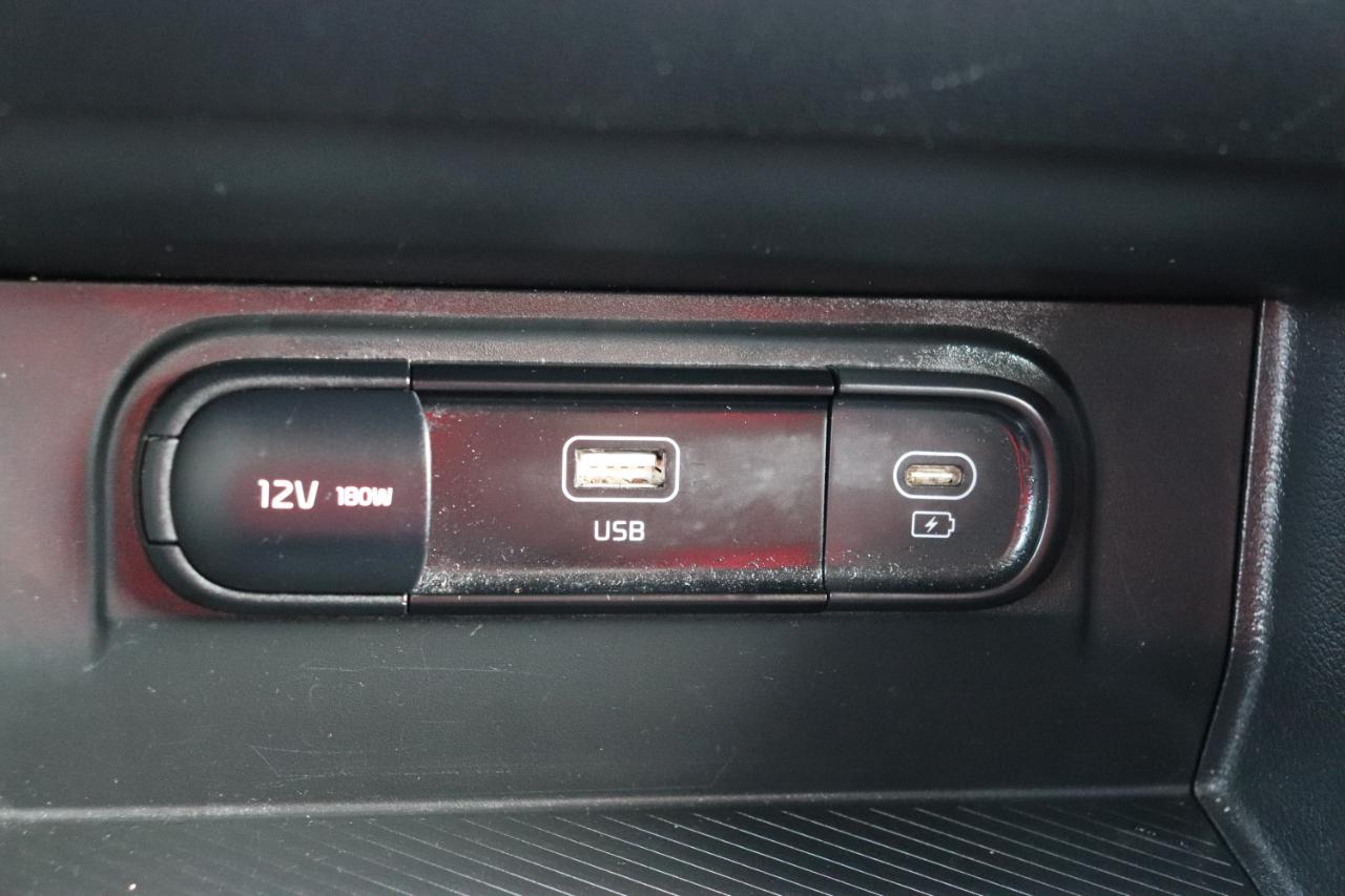 Kia Sportage LX FWD 2024