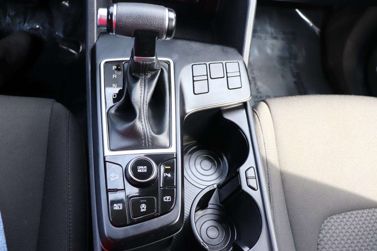 Kia Sportage LX FWD 2024