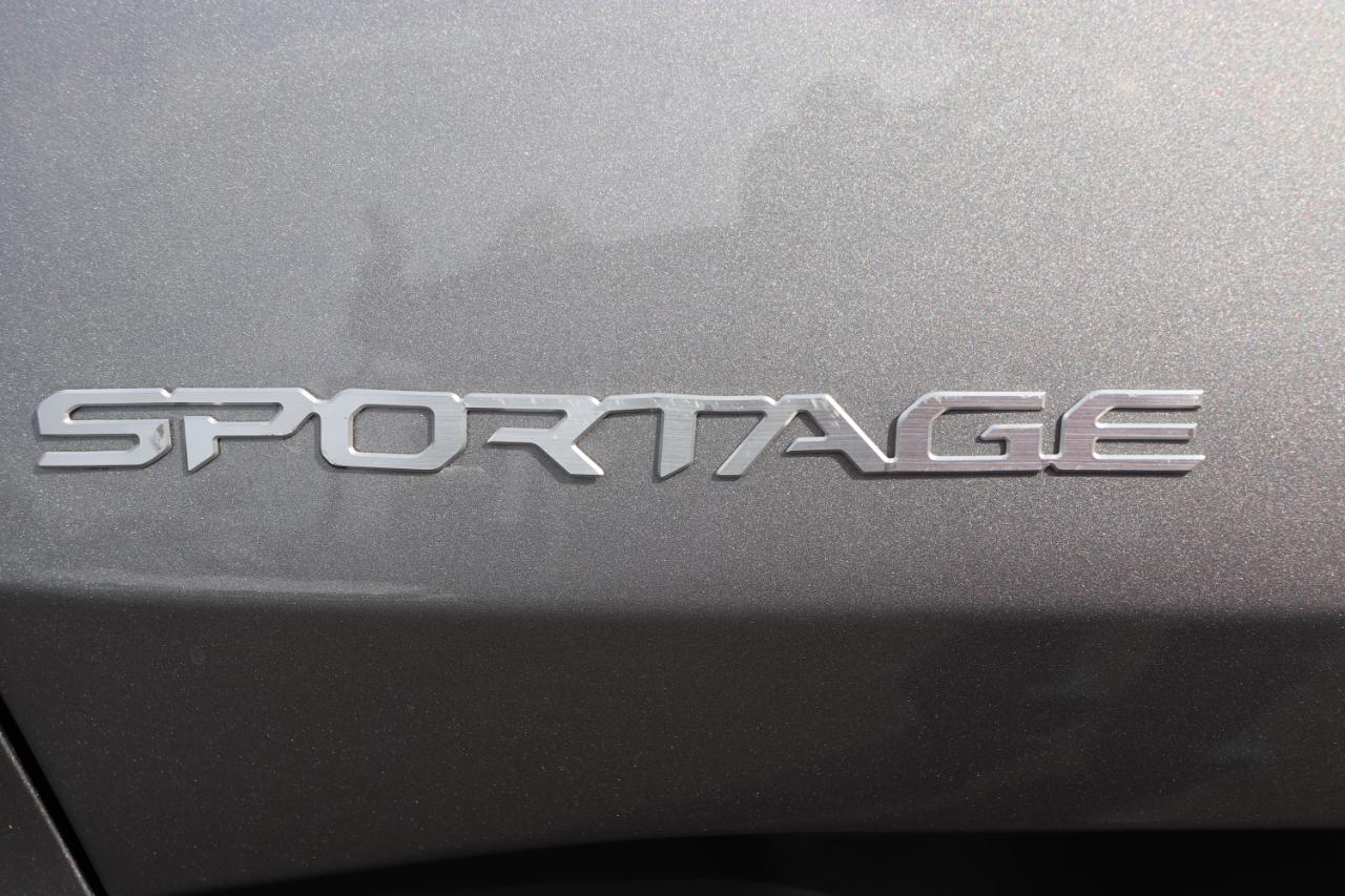 Kia Sportage LX FWD 2024
