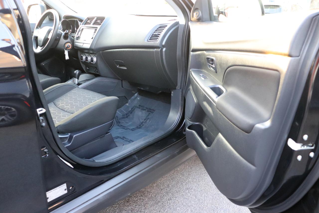 Mitsubishi Outlander Sport ES 2.0 AWC CVT 2024