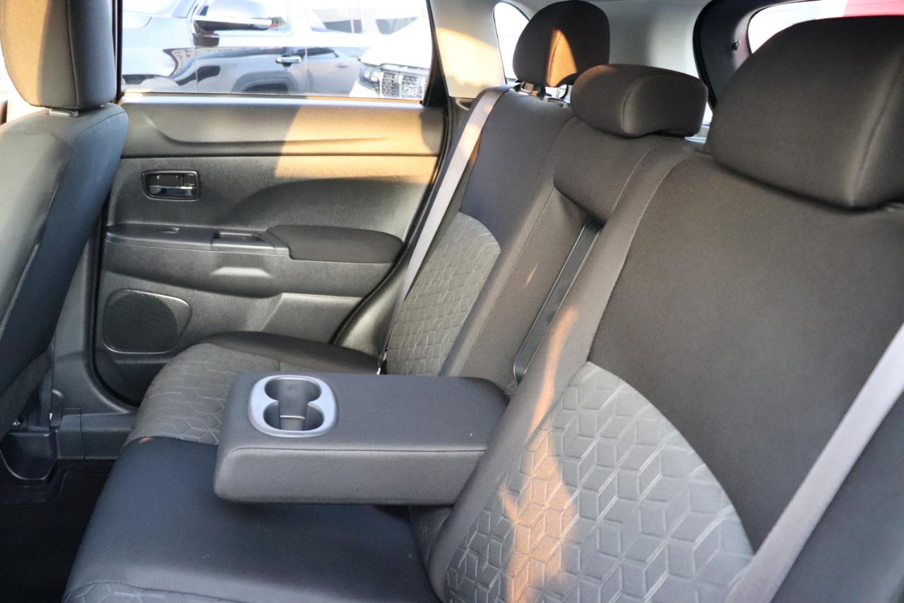 Mitsubishi Outlander Sport ES 2.0 AWC CVT 2024