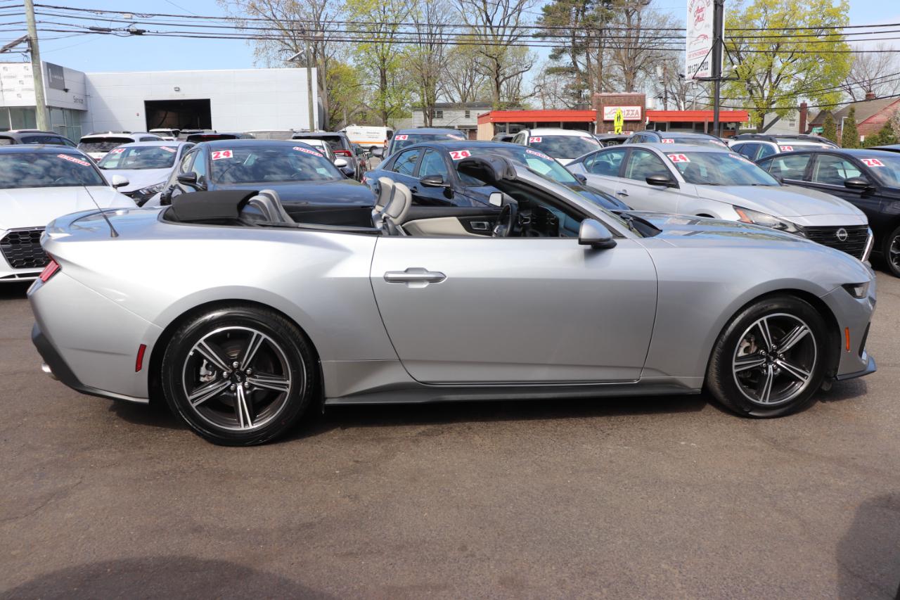 Ford Mustang EcoBoost Premium Convertible 2024