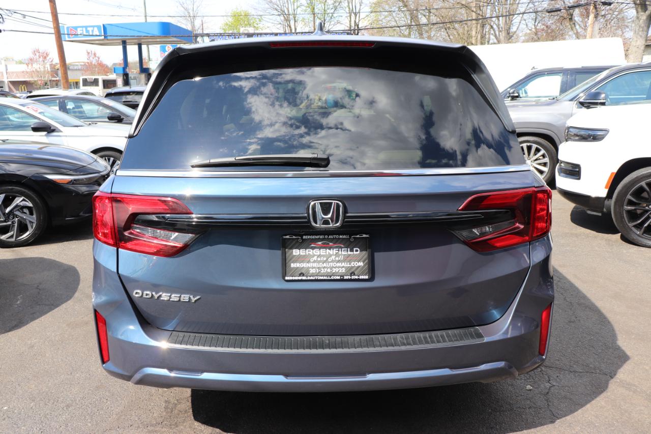 Honda Odyssey EX-L Auto 2025