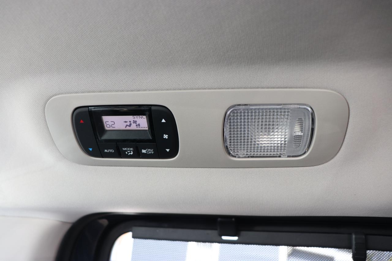 Honda Odyssey EX-L Auto 2025